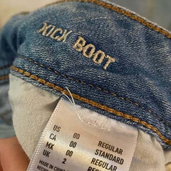 Kick boot jeans - Picture 2 of 2